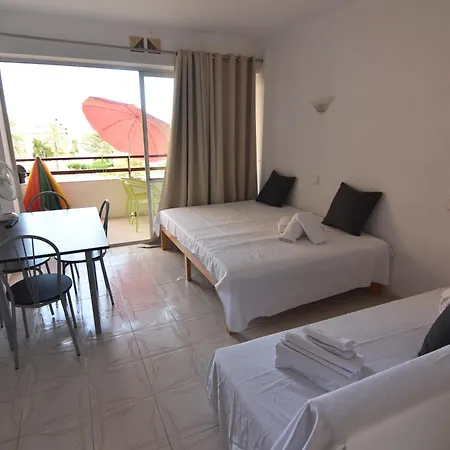 Rnet - Ir 28-ab Costa Brava * Roses